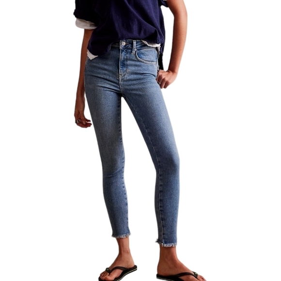 We The Free Free People Raw Hem High-Rise Super Skinny Jegging Jeans Sz 24 NWT - Picture 1 of 15